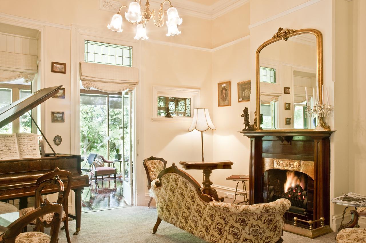 Burnbank Bed & Breakfast Бъруик Екстериор снимка